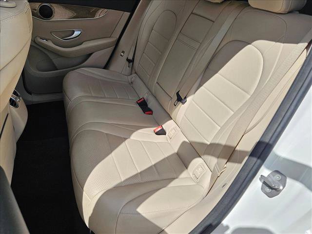 Used 2018 Mercedes-Benz GLC 300 image 17