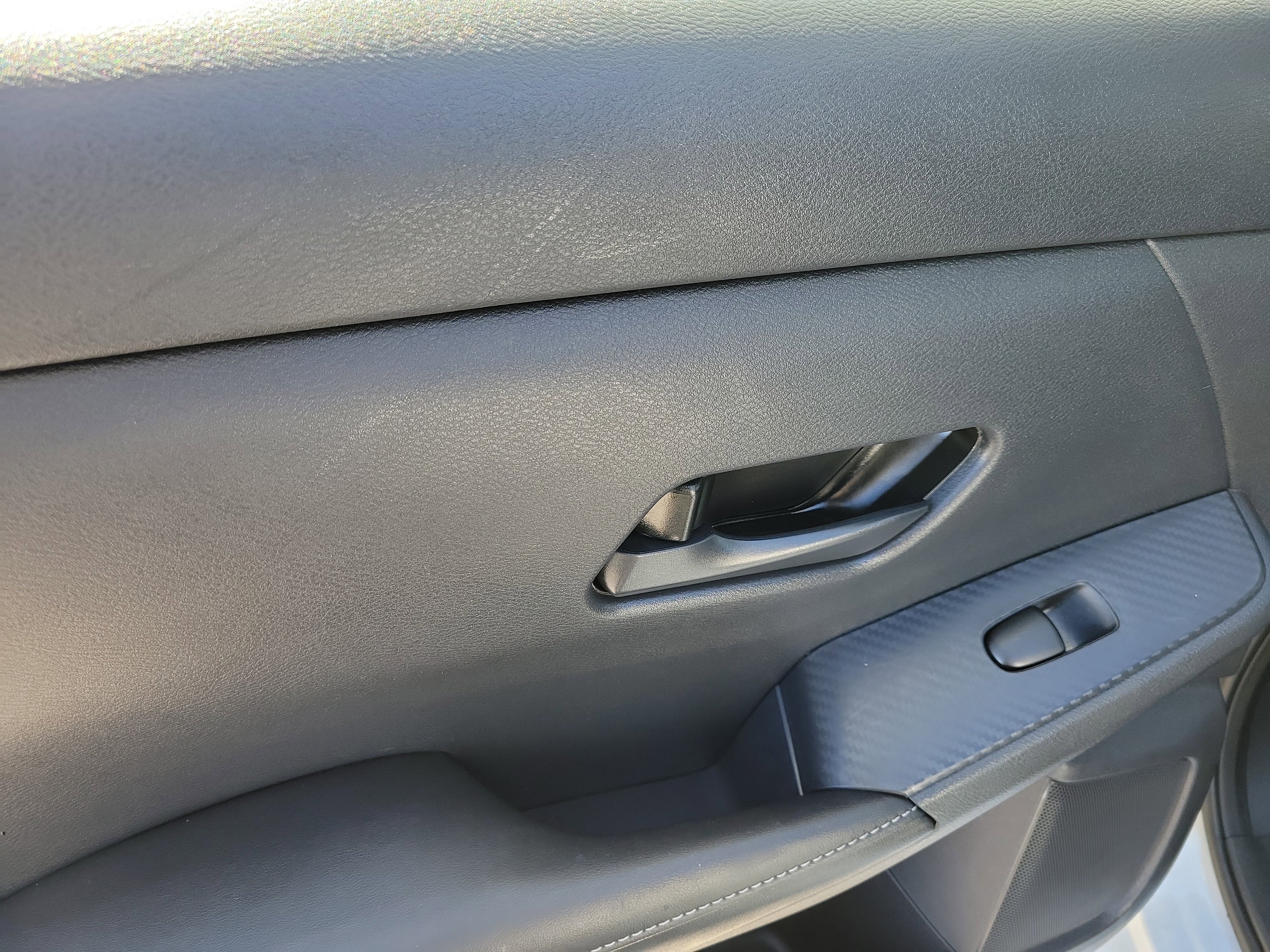 Used 2025 Nissan Sentra S image 12