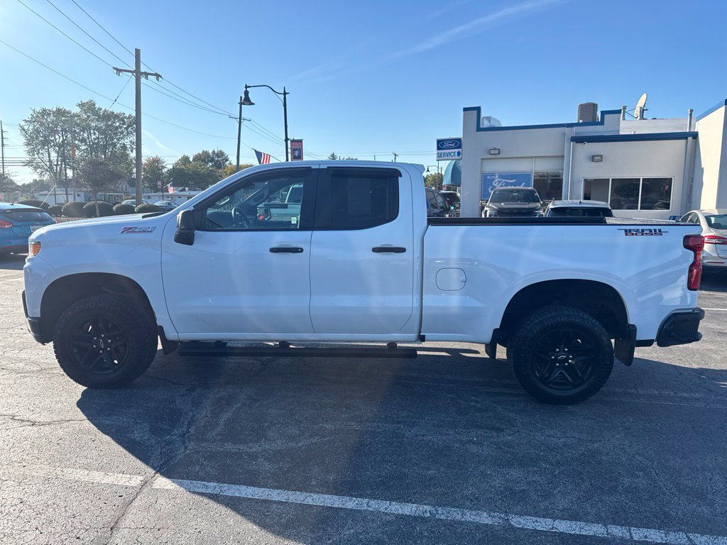 Used 2020 Chevrolet Silverado 1500 Custom Trail Boss w/ Custom Convenience Package AWD/4WD image 12