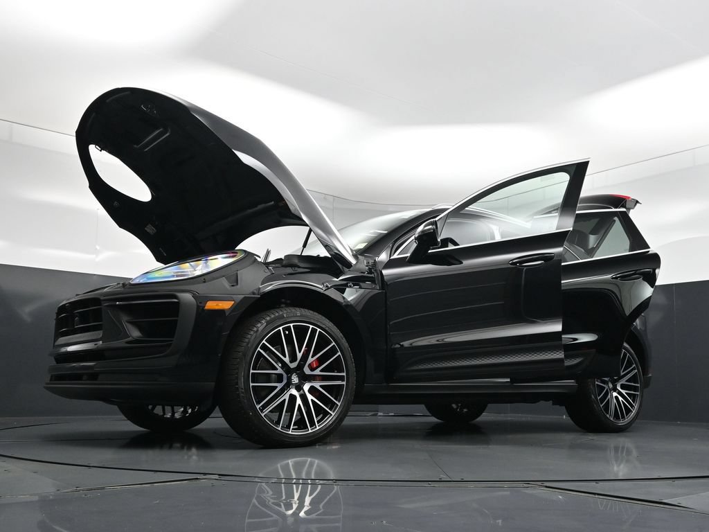 New 2026 Porsche Macan S AWD/4WD image 35