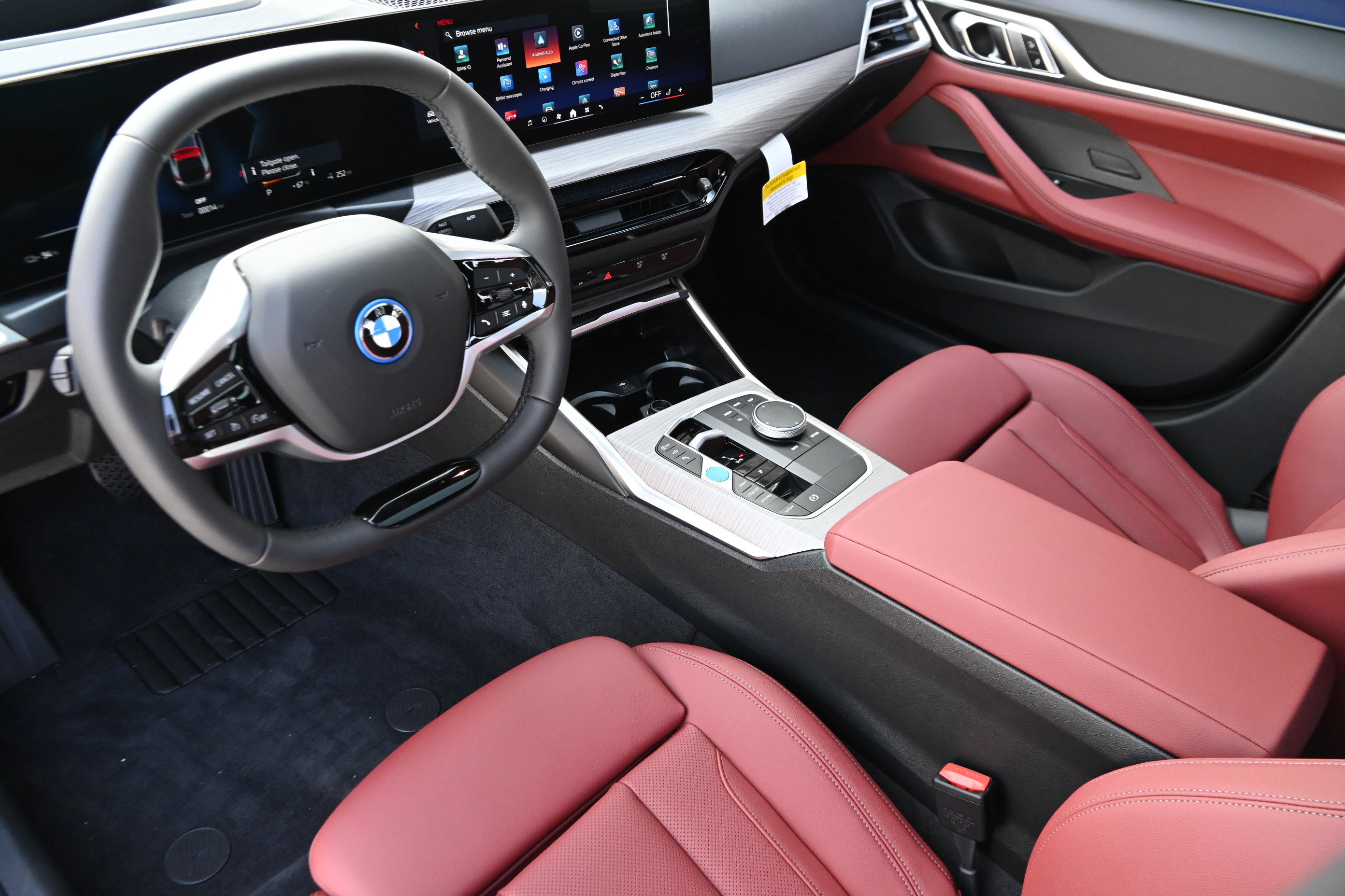 New 2026 BMW i4 xDrive40i w/ Premium Package AWD/4WD image 11