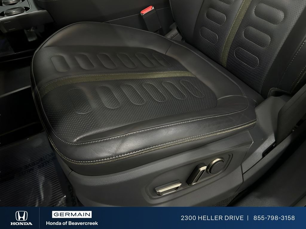 Used 2022 Rivian R1S Launch Edition image 30