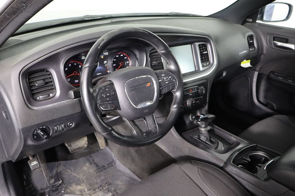 Used 2016 Dodge Charger SXT w/ Blacktop Package RWD image 18