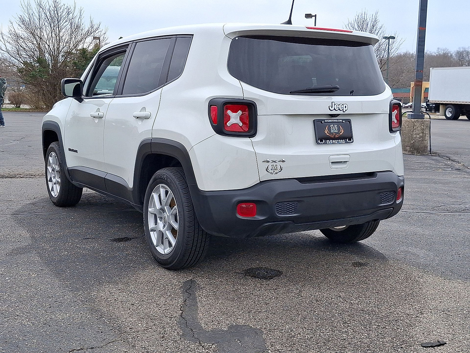 Used 2023 Jeep Renegade Latitude AWD/4WD image 21