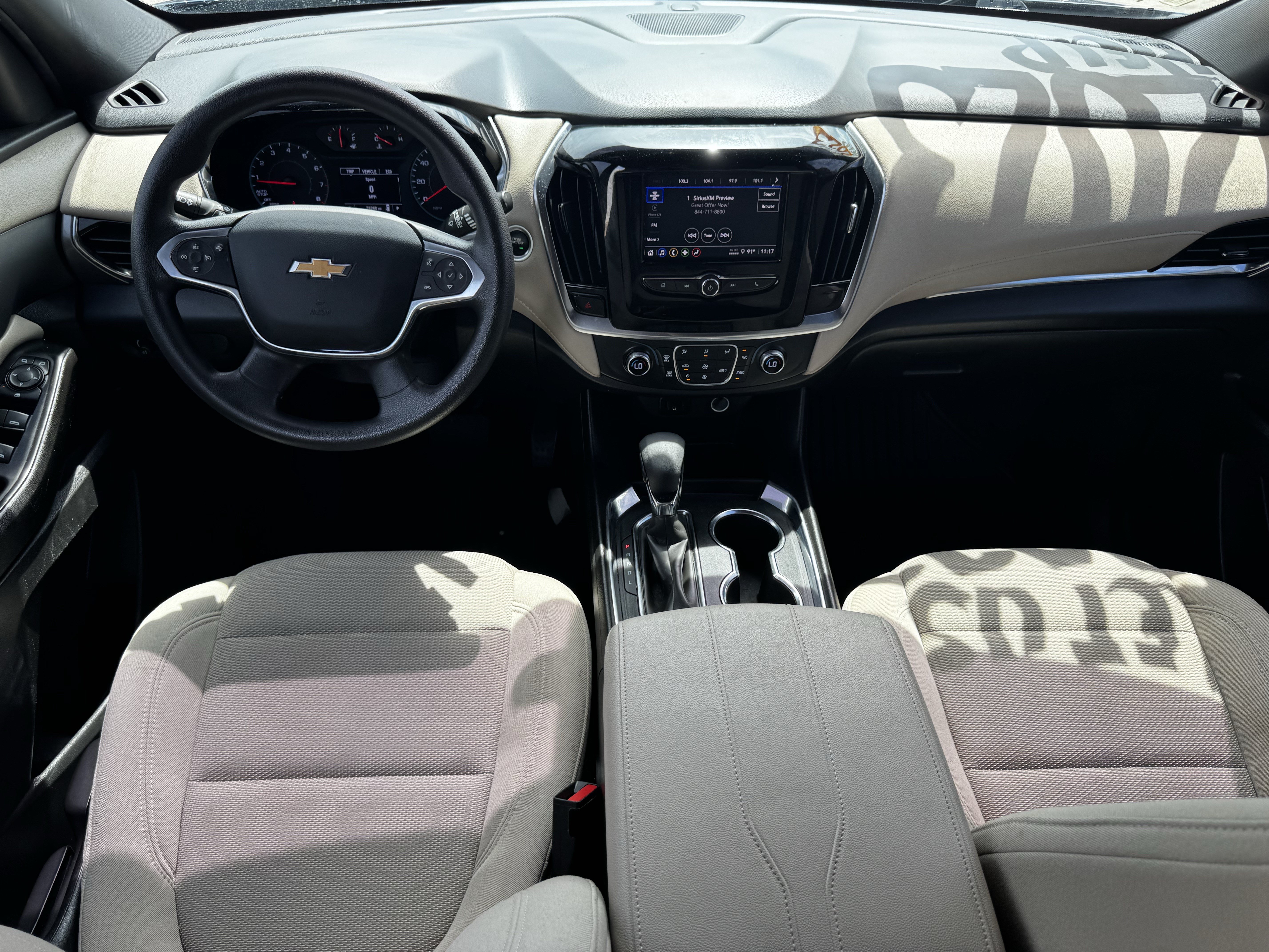 Used 2023 Chevrolet Traverse LS w/ Safety Package FWD image 13