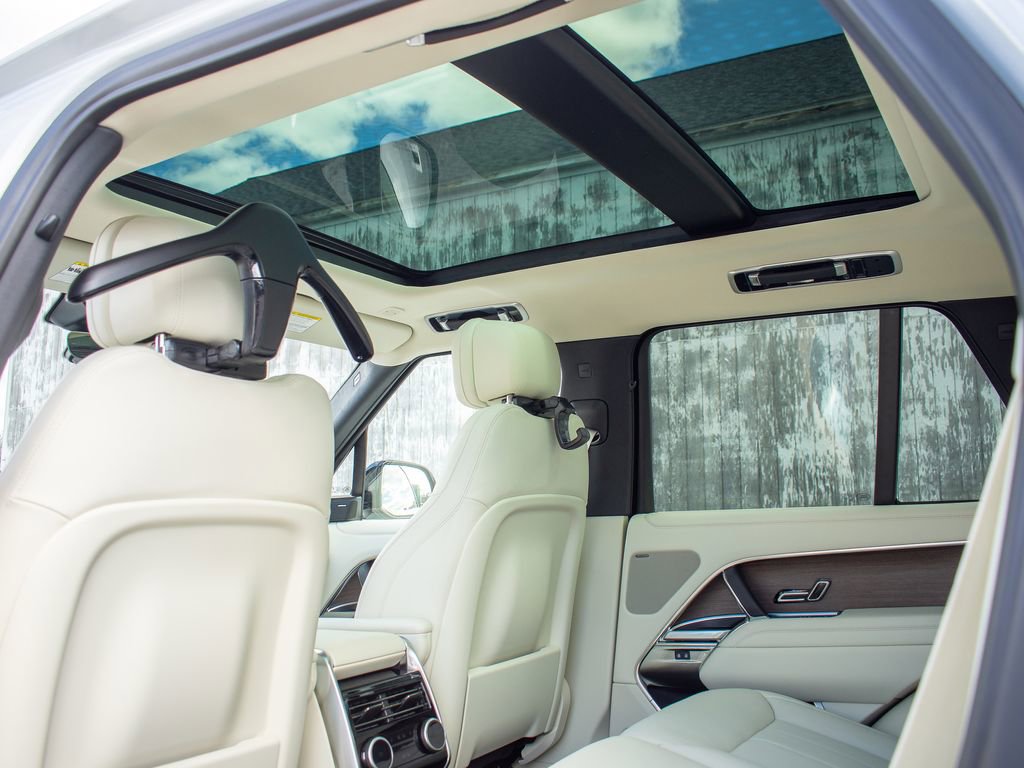New 2026 Land Rover Range Rover SE AWD/4WD image 22