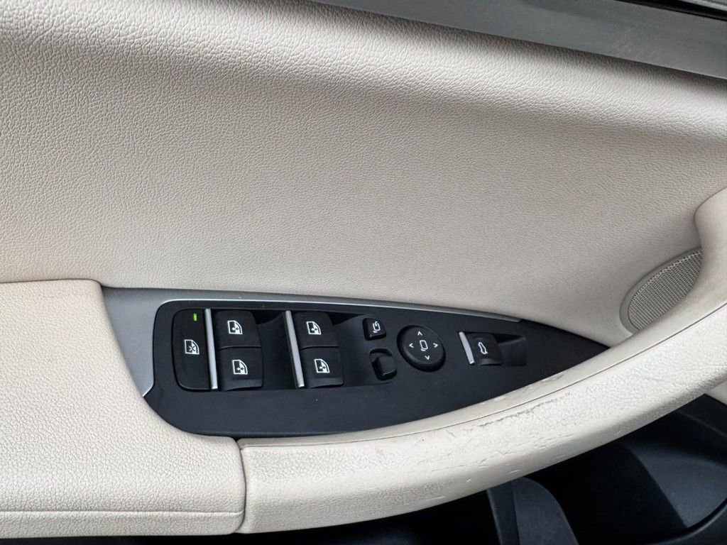 Used 2019 BMW X3 xDrive30i w/ Convenience Package image 16