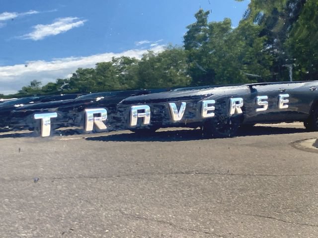 Used 2019 Chevrolet Traverse LT w/ LPO, Floor Liner Package AWD/4WD image 12
