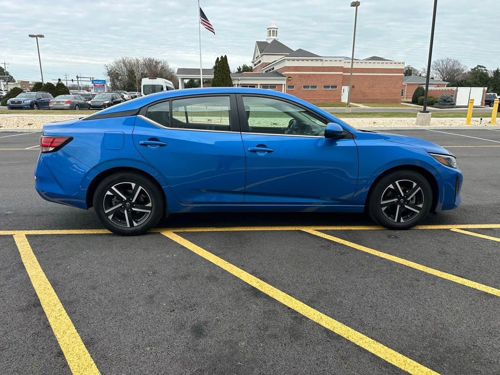 Used 2024 Nissan Sentra SV image 7