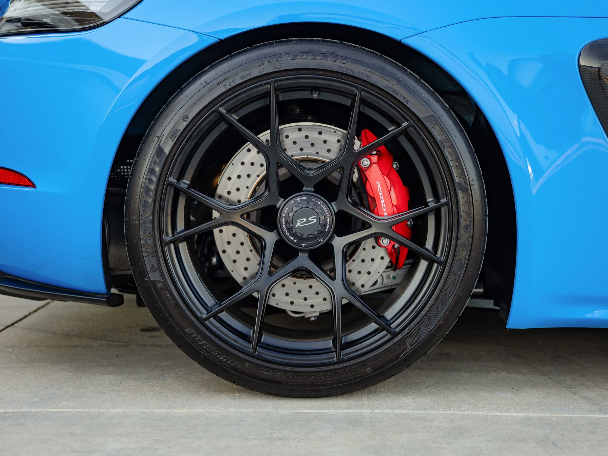 Used 2024 Porsche 718 Cayman GT4 RS image 30