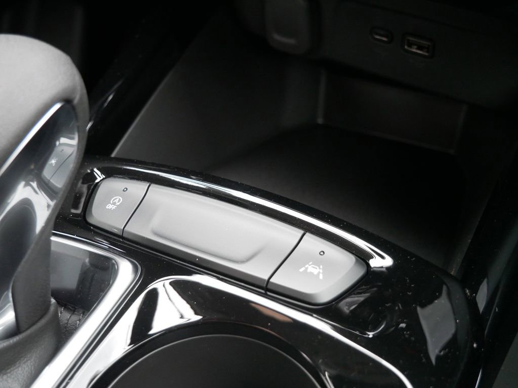 New 2026 Chevrolet Trax LT FWD image 26