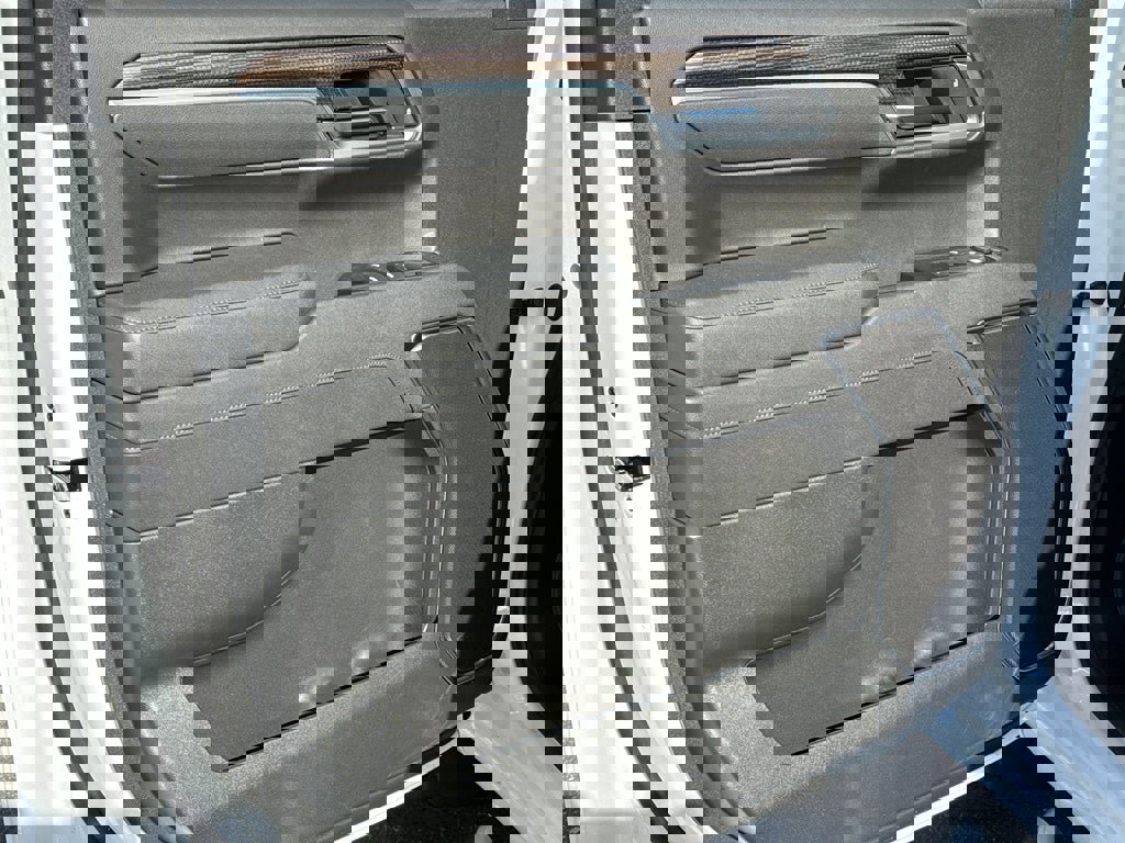 New 2026 Chevrolet Silverado 1500 LT w/ Z71 Off-Road Package image 9