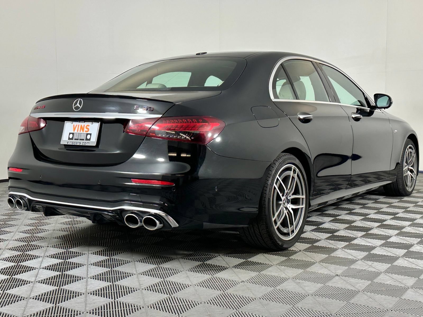 Used 2022 Mercedes-Benz E 53 AMG 4MATIC Sedan image 4