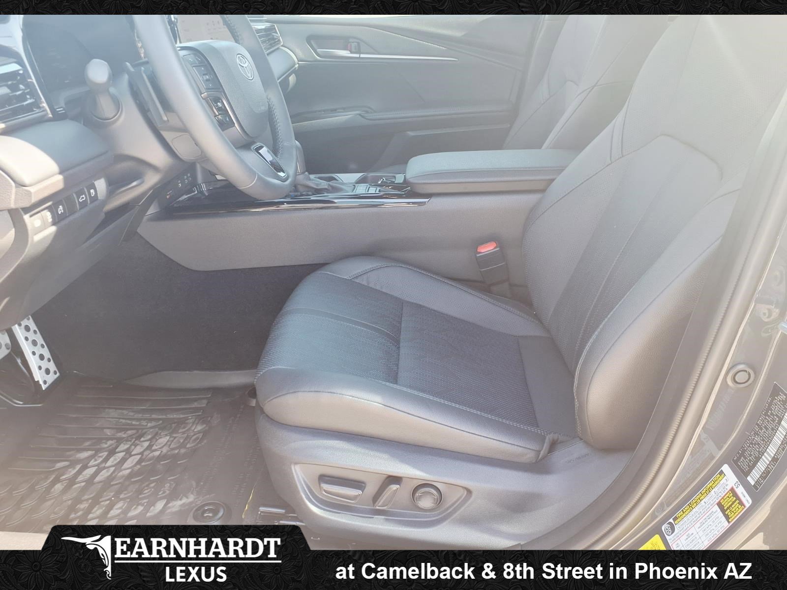 Used 2025 Toyota Camry XSE image 2