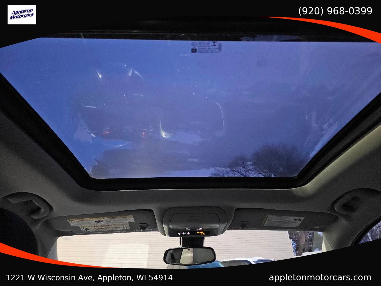 Used 2022 GMC Terrain SLT w/ Infotainment Package II image 24