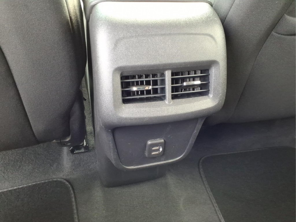 Used 2021 Chevrolet Equinox LT FWD image 19