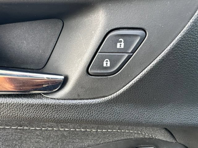 Used 2022 Chevrolet TrailBlazer ACTIV w/ Sun and Liftgate Package FWD image 9