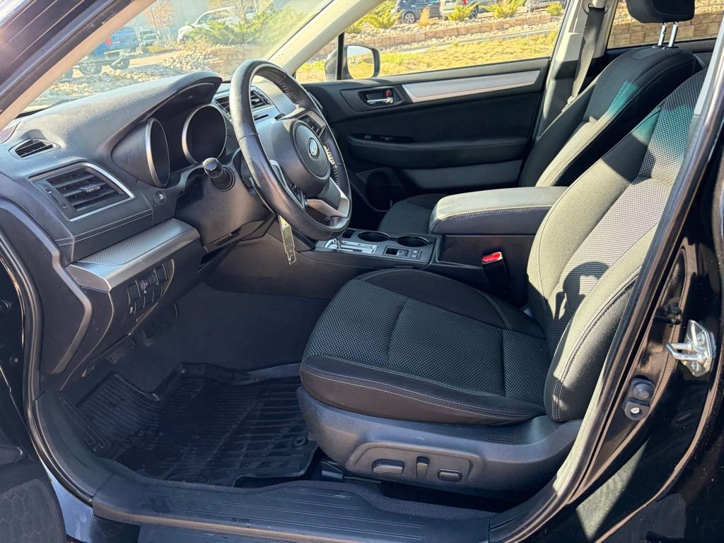 Used 2018 Subaru Outback 2.5i Premium AWD/4WD image 9