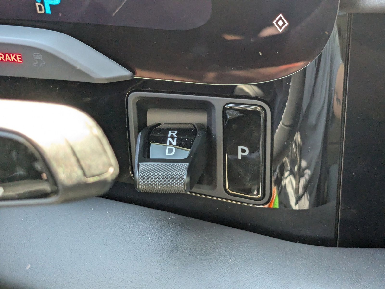 New 2024 Porsche Taycan 4S image 19