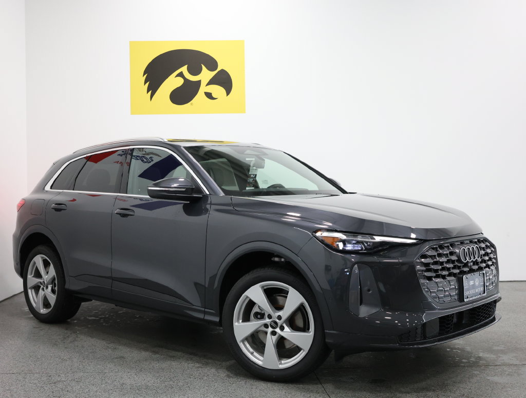 New 2026 Audi Q5 Premium Plus AWD/4WD image 2