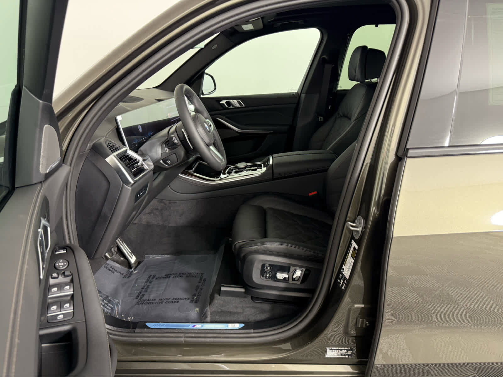 New 2026 BMW X5 xDrive40i w/ M Sport Package image 11