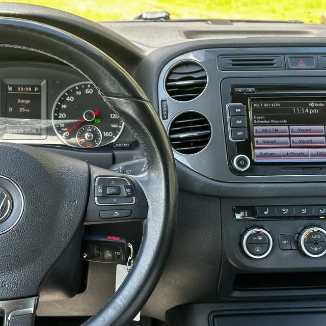Used 2013 Volkswagen Tiguan S AWD/4WD image 24