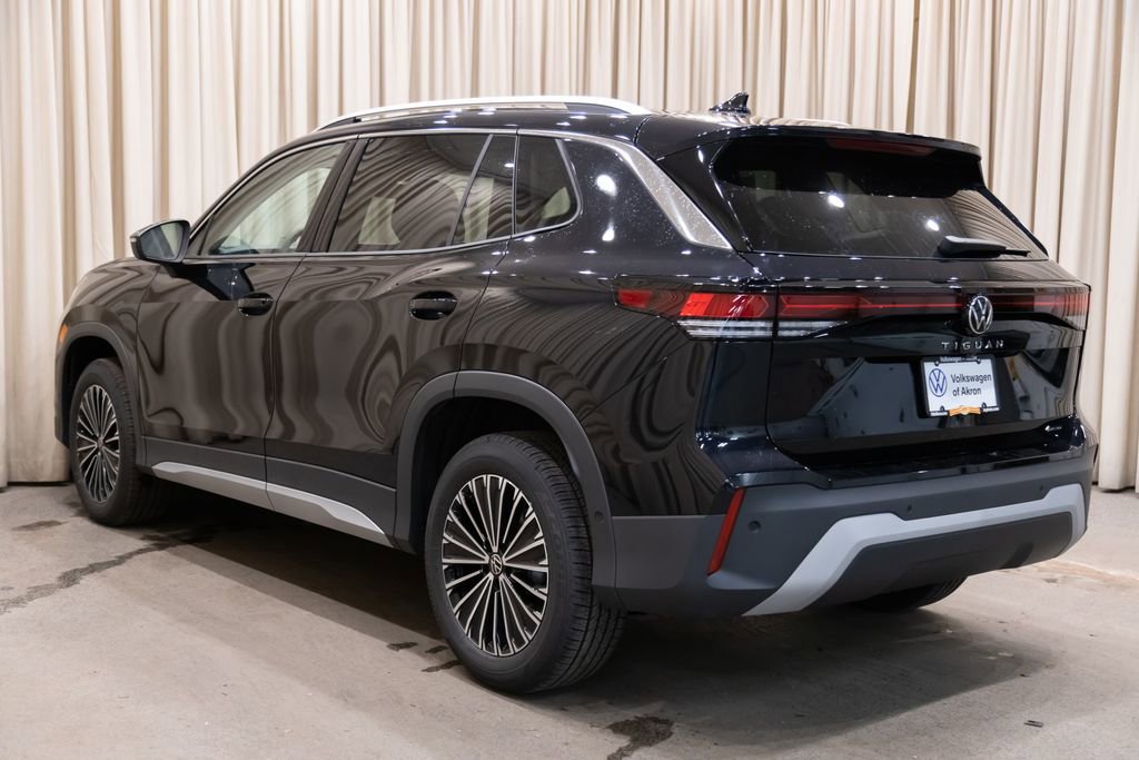 New 2026 Volkswagen Tiguan S AWD/4WD image 5