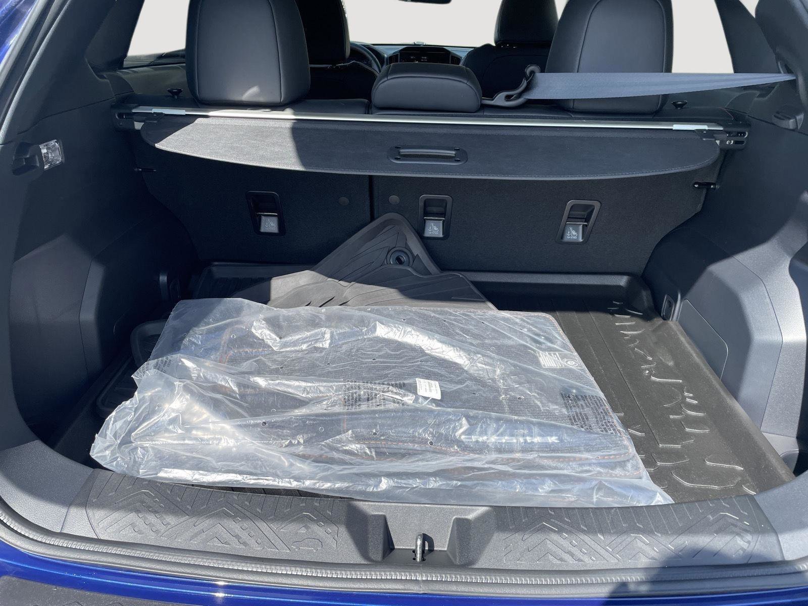 Certified 2025 Subaru Crosstrek 2.5i Limited w/ Crosstrek Mirror Package image 18