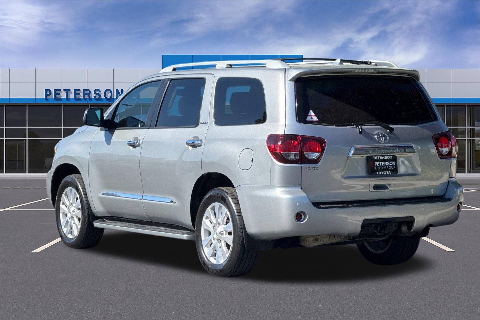 Used 2019 Toyota Sequoia Platinum AWD/4WD image 6