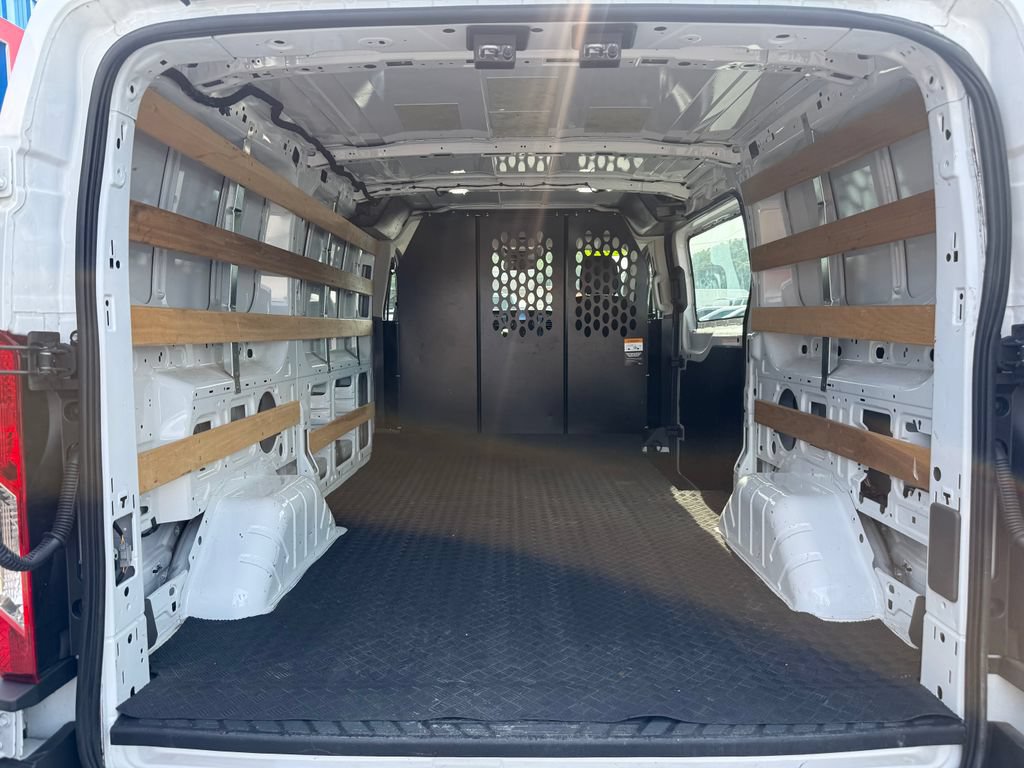 Used 2025 Ford Transit 250 Low Roof w/ Exterior Upgrade Package RWD image 13