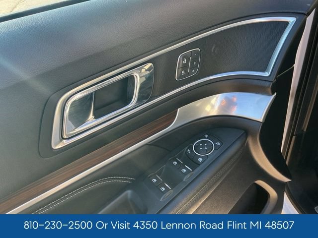 Used 2018 Ford Explorer Limited AWD/4WD image 18