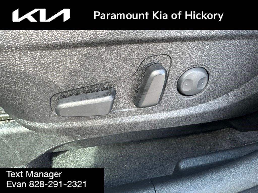 Used 2022 Kia Telluride S AWD/4WD image 25