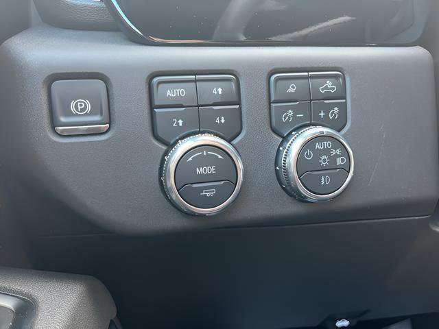 New 2026 GMC Sierra 2500 SLT w/ Max Trailering Package image 14