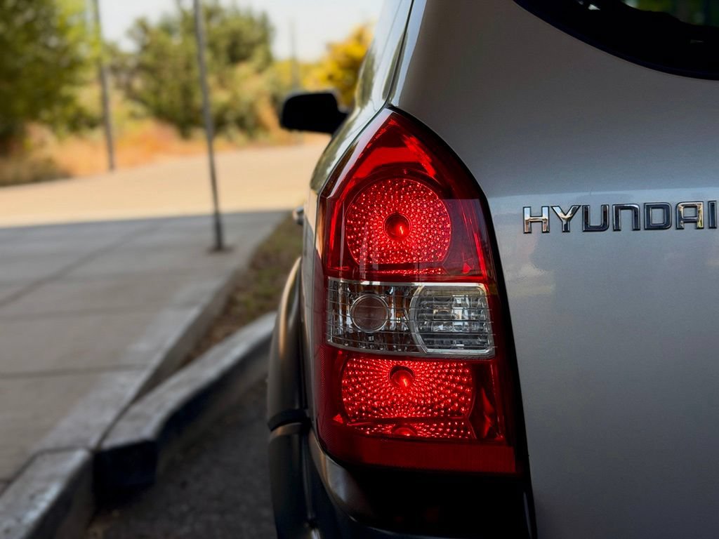 Used 2007 Hyundai Tucson SE FWD image 17