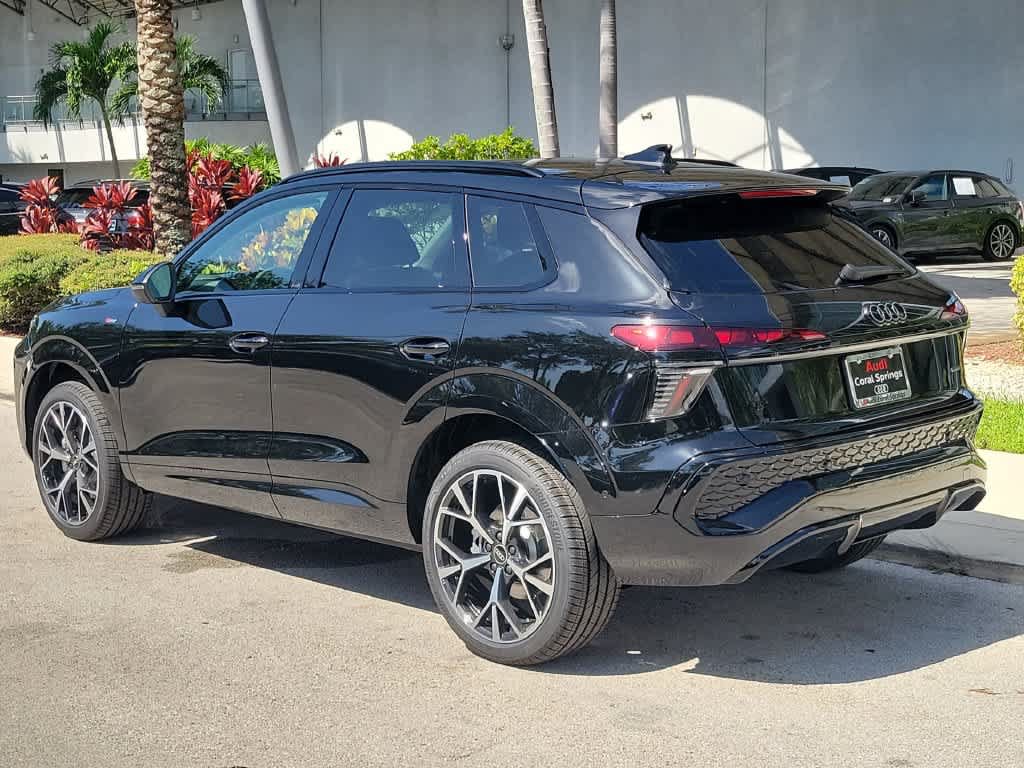 New 2026 Audi Q3 quattro 2.0T AWD/4WD image 12
