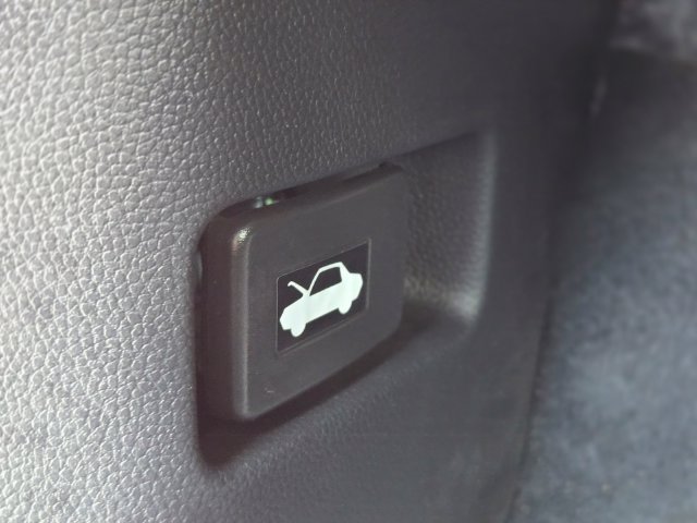Used 2023 Honda CR-V LX image 21