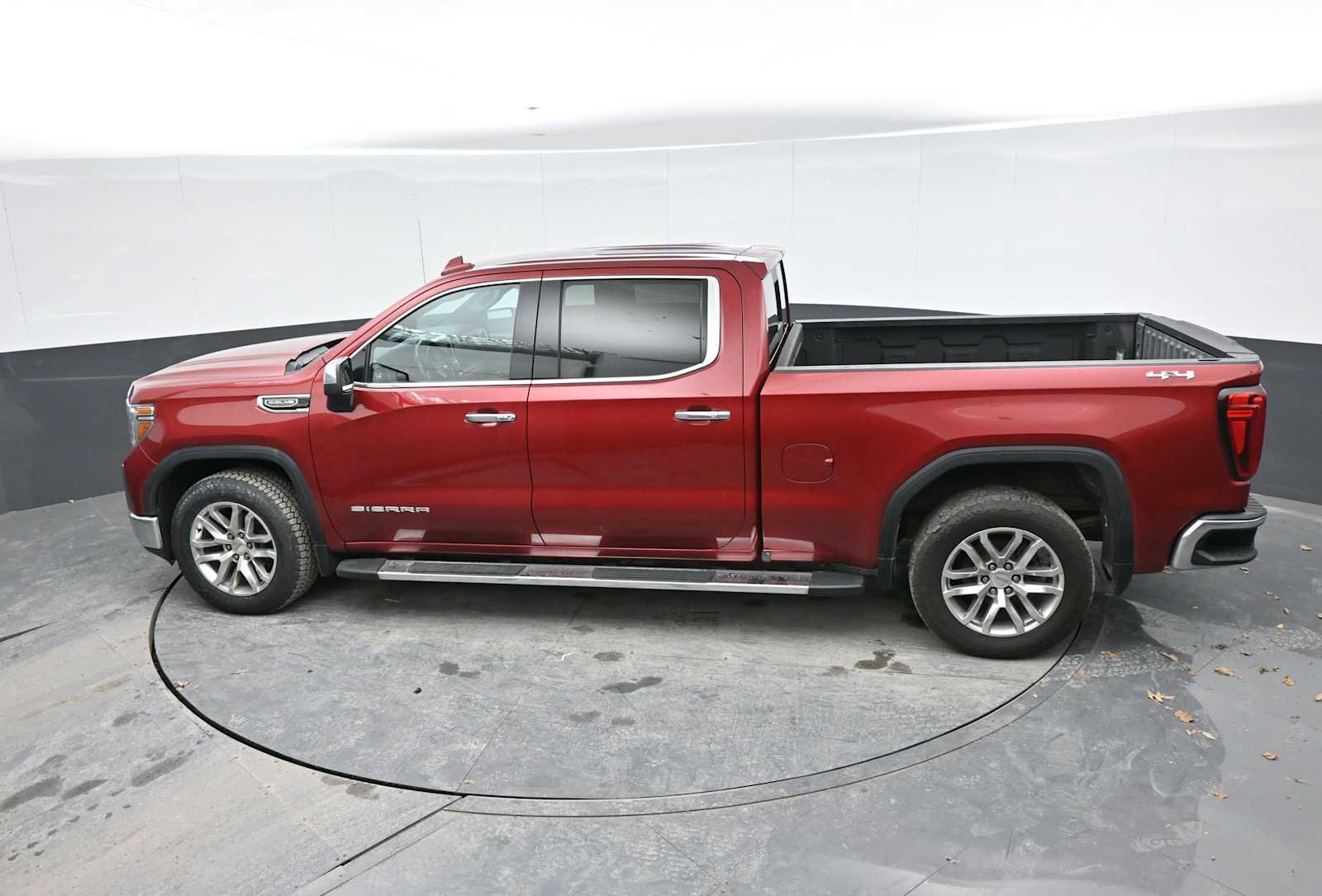 Used 2020 GMC Sierra 1500 SLT w/ SLT Premium Package image 13