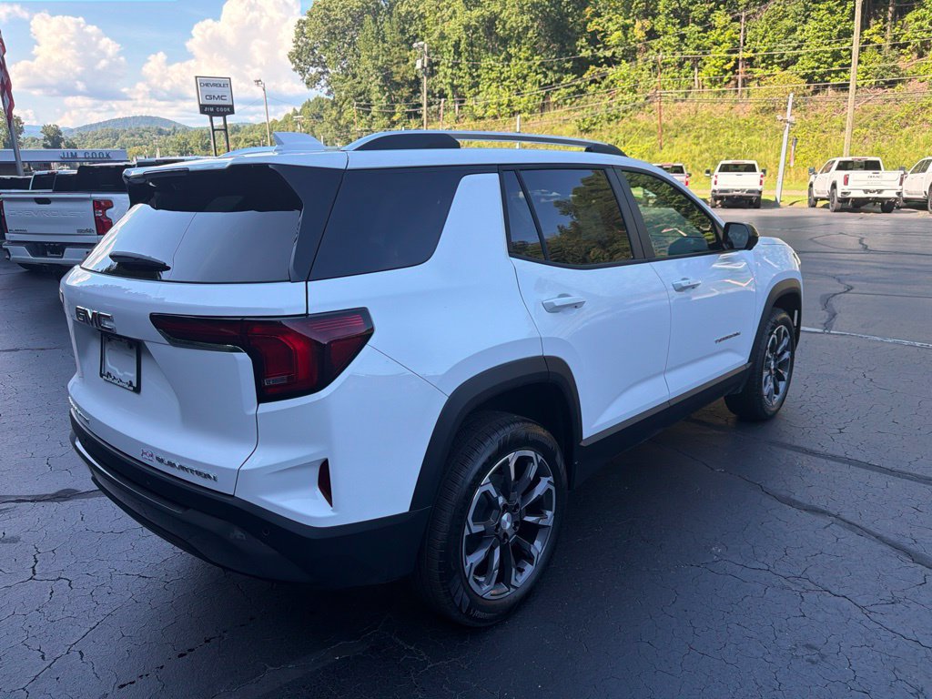 New 2027 GMC Terrain Elevation w/ Elevation Premium Package AWD/4WD image 4