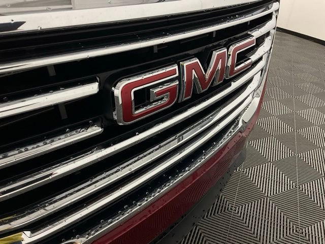 Used 2024 GMC Terrain SLT image 11