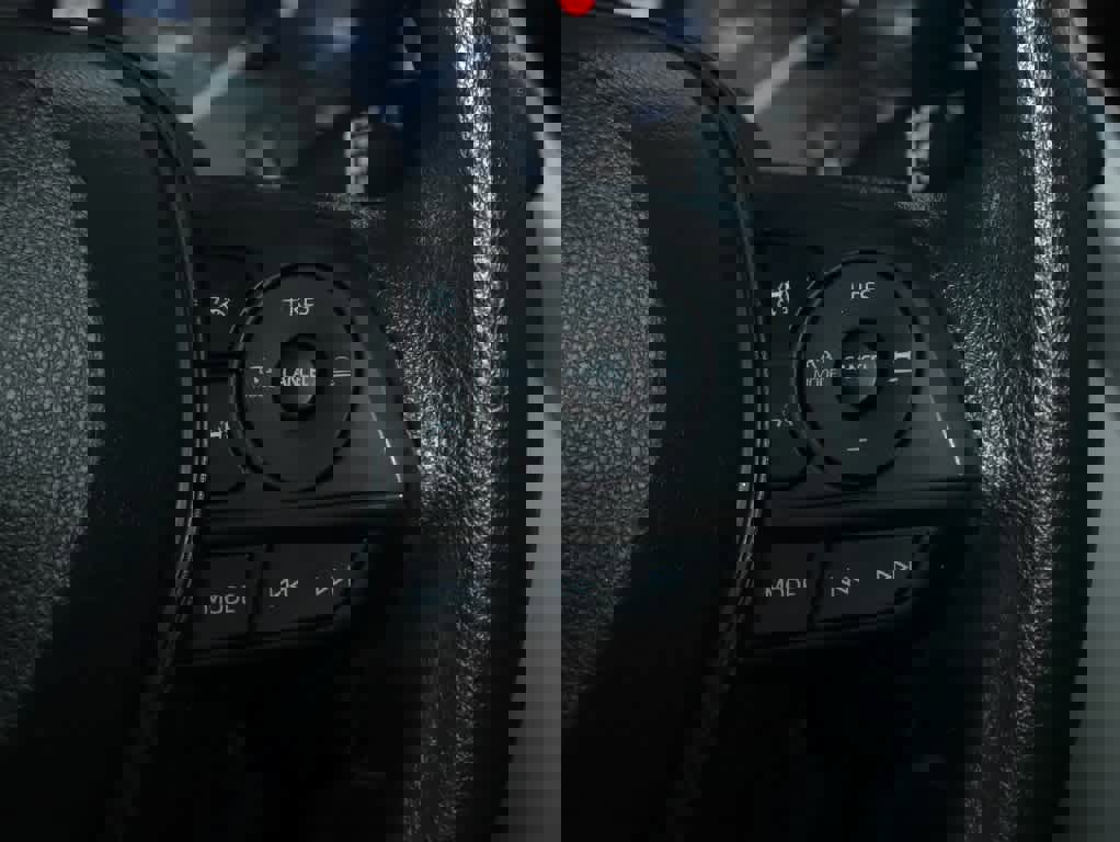 Used 2023 Toyota Corolla Cross L image 22