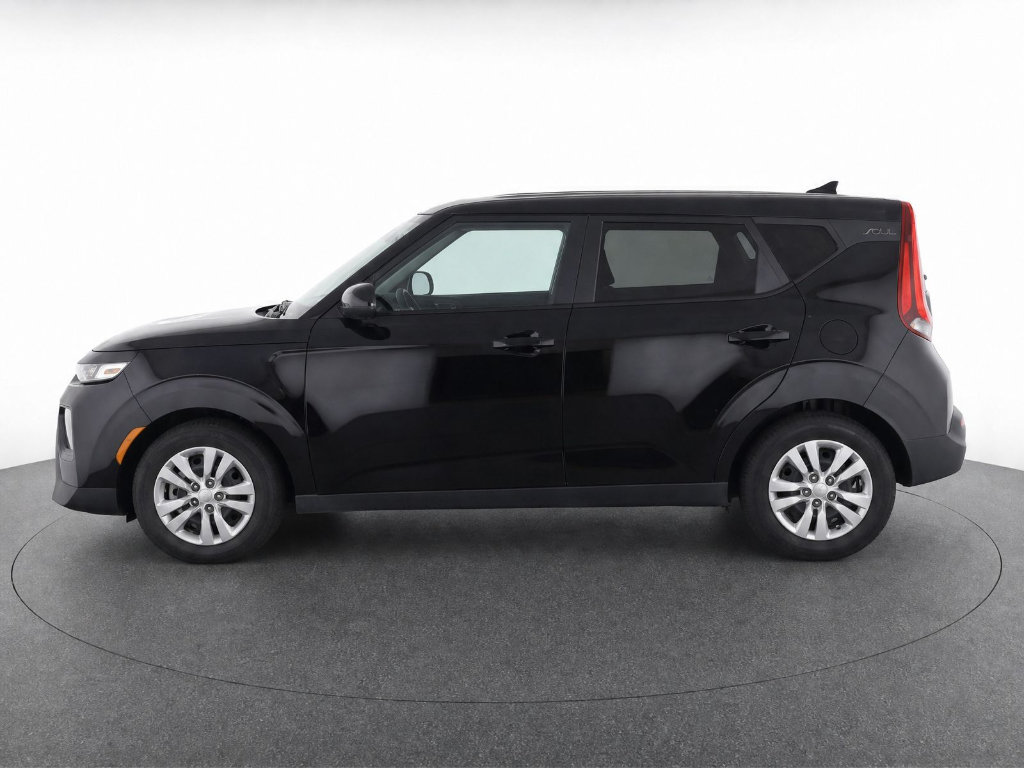 Used 2021 Kia Soul LX FWD image 6