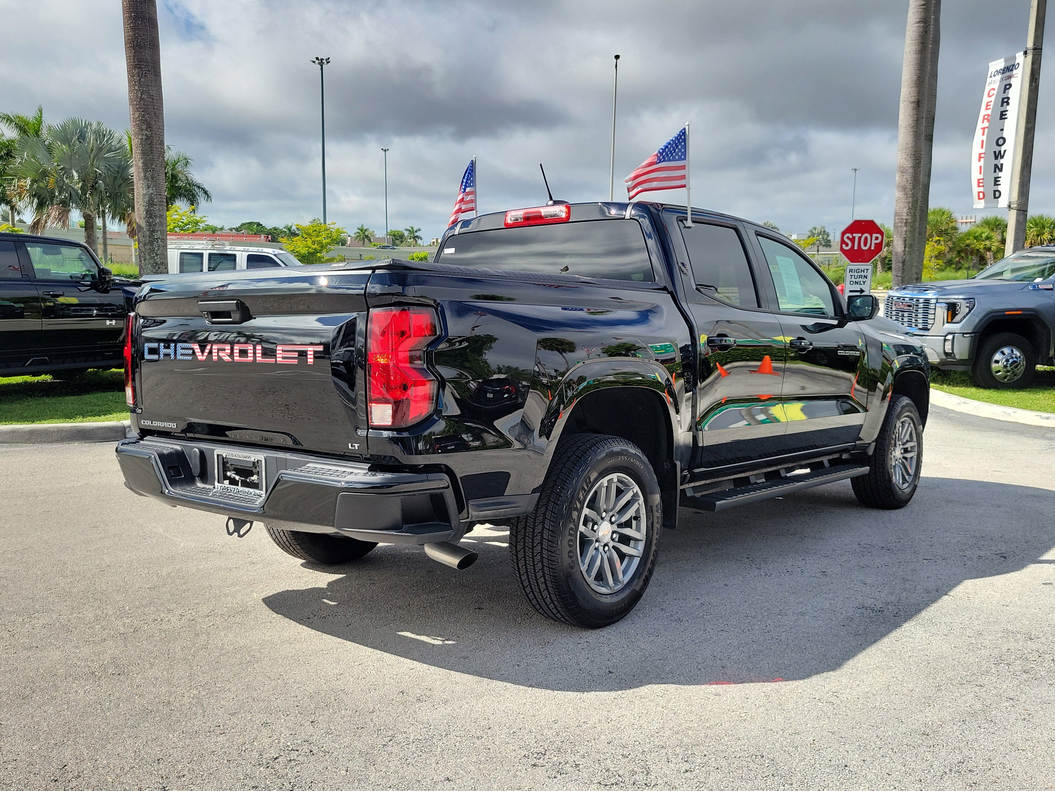 Used 2024 Chevrolet Colorado LT image 5