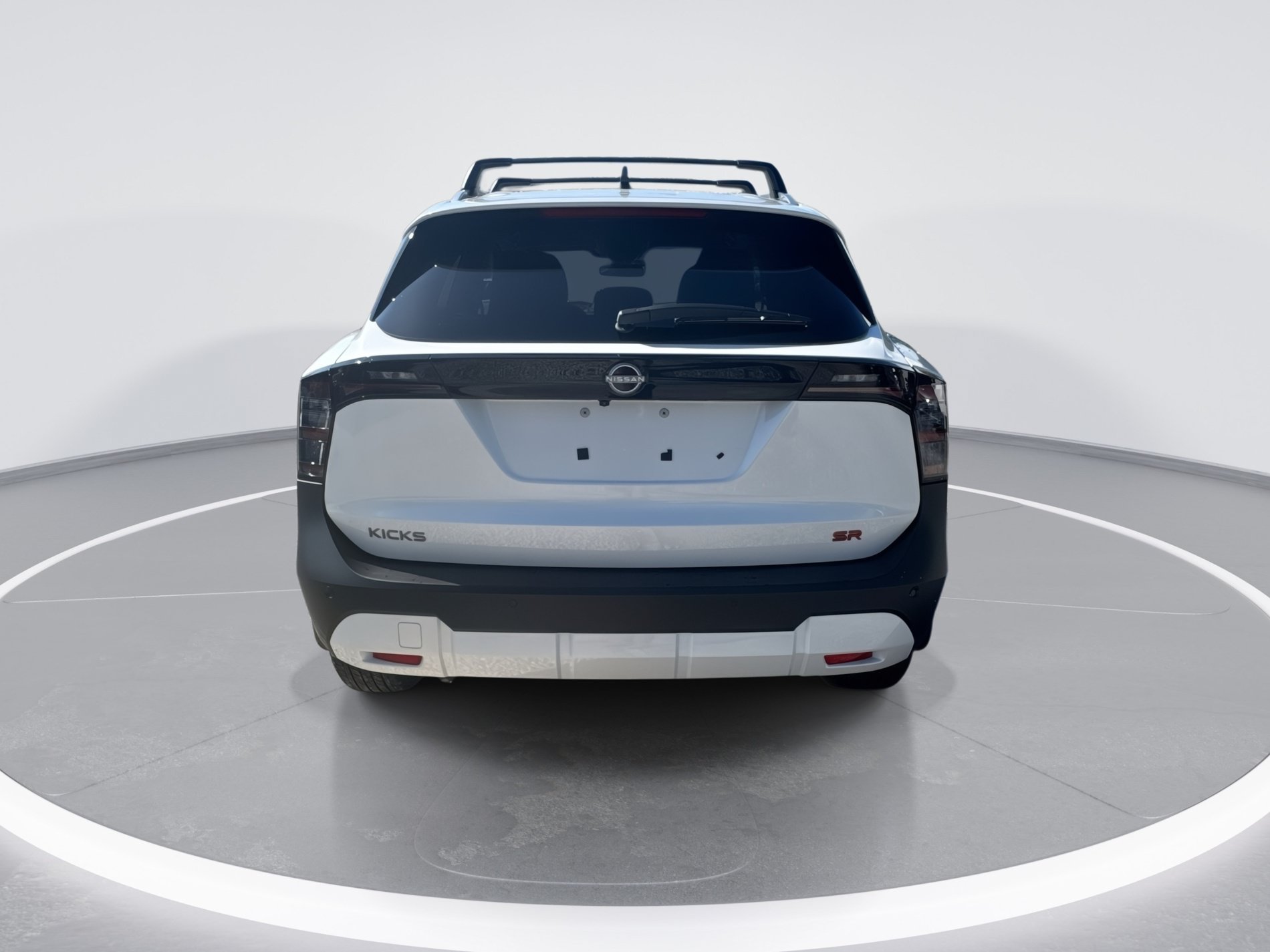New 2026 Nissan Kicks SR w/ Cold Weather Package FWD image 5