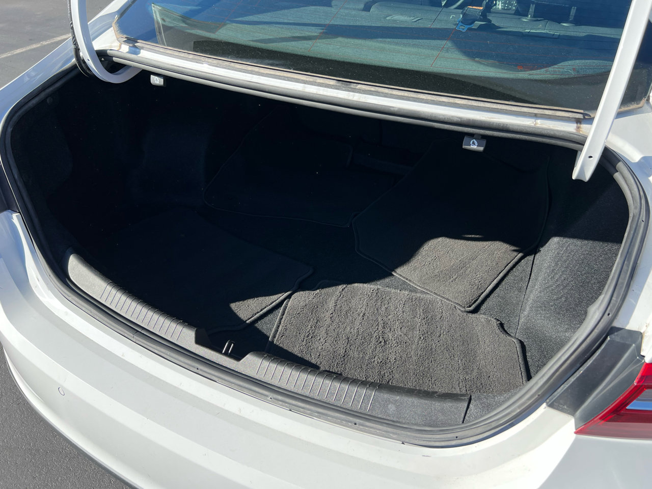 Used 2025 Chevrolet Malibu LT image 66