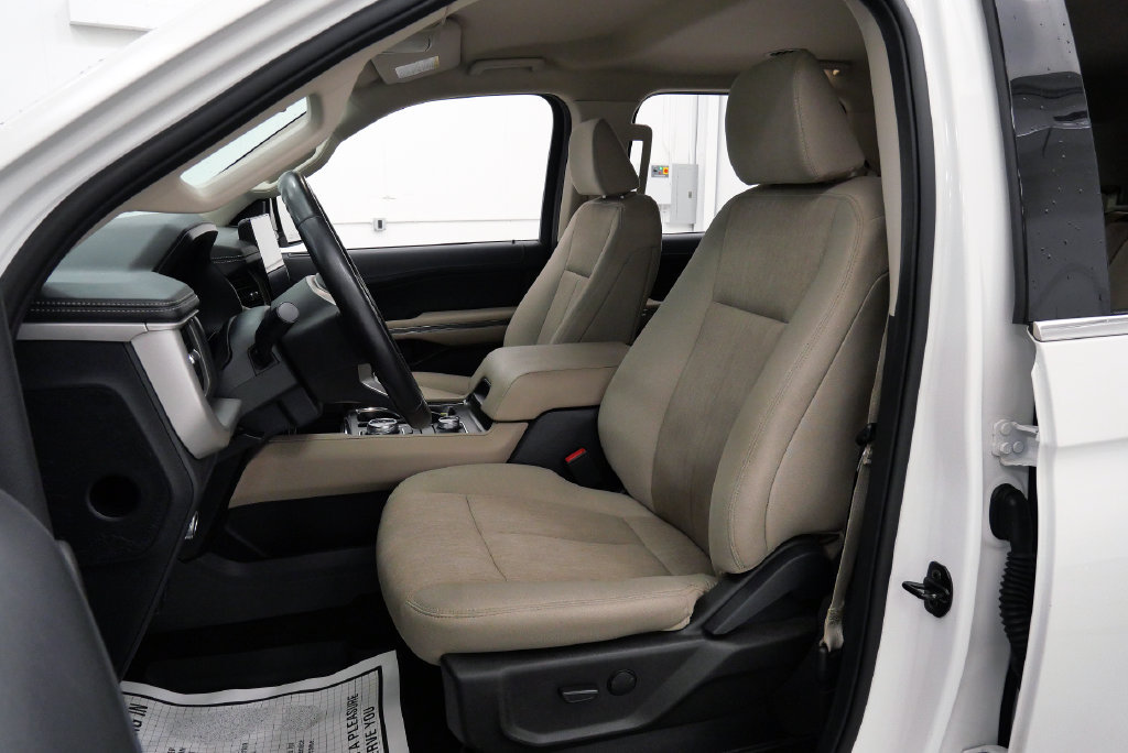 Used 2022 Ford Expedition XLT AWD/4WD image 11