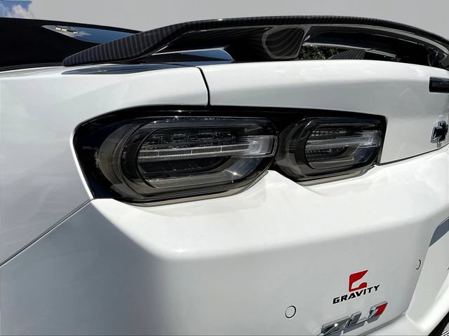Used 2021 Chevrolet Camaro ZL1 RWD image 22
