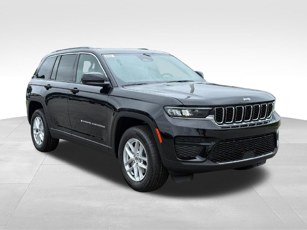 New 2026 Jeep Grand Cherokee Laredo RWD image 29