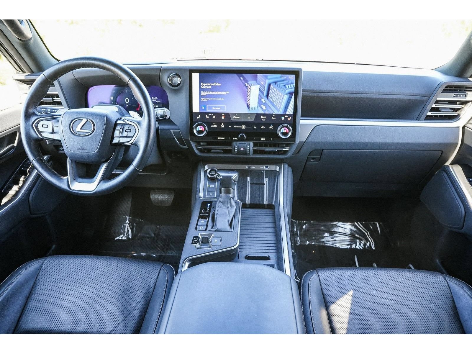 Used 2024 Lexus GX 550 w/ Cold Area Package AWD/4WD image 12