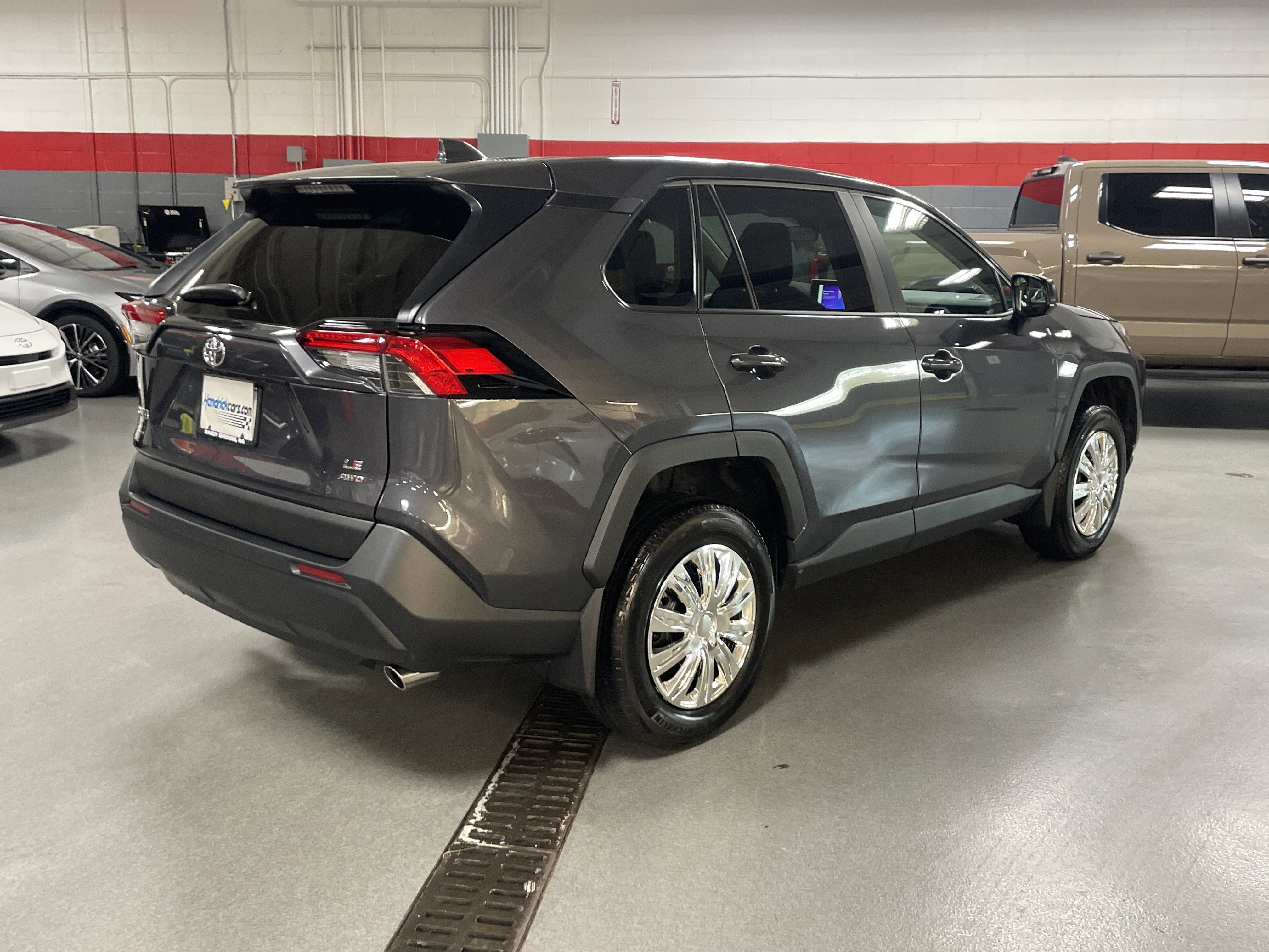 Certified 2025 Toyota RAV4 LE image 10