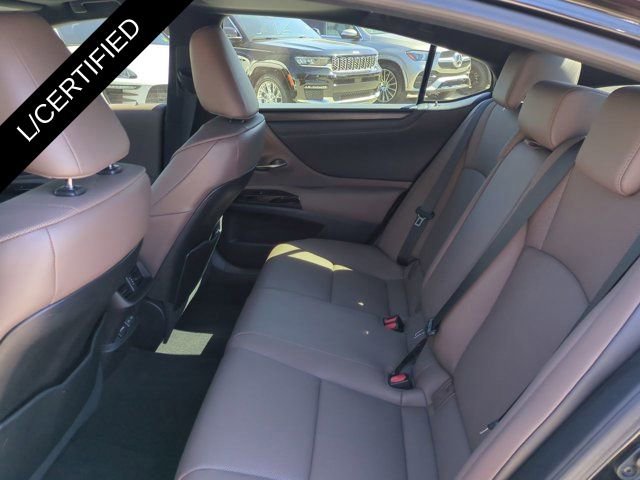 Certified 2022 Lexus ES 350 w/ Premium Package image 13